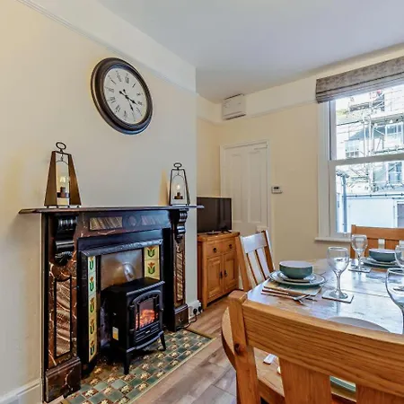 بيت للعطل 1 Bed In Oc-l31011