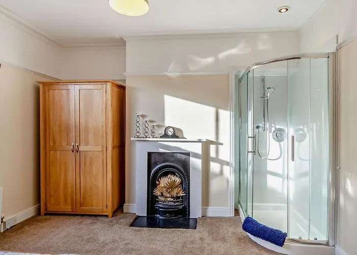 1 Bed In Oc-l31011 *